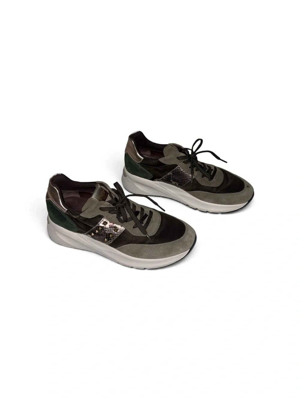 NeroGiardini Women’s Glendale Kaki Platform Sneakers Size 39 (8.5 to 9 US size)